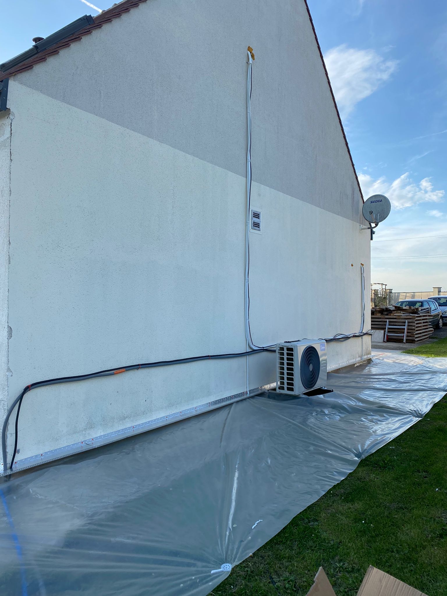 téléchargement (2) téléchargement (2)