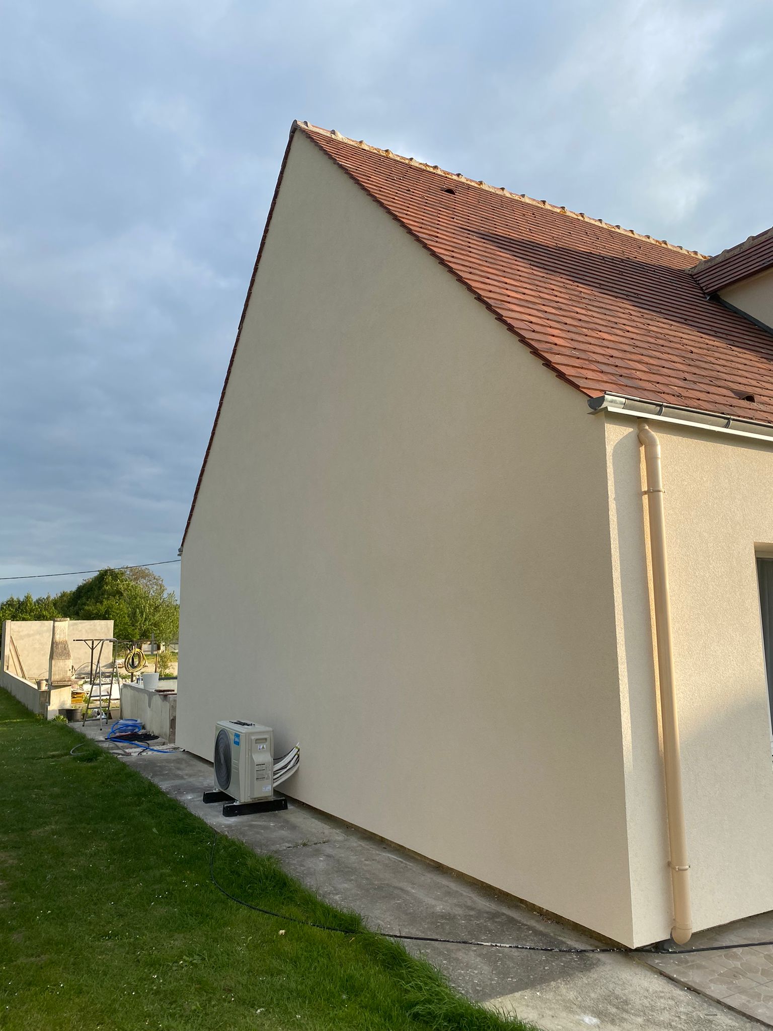 téléchargement (3)